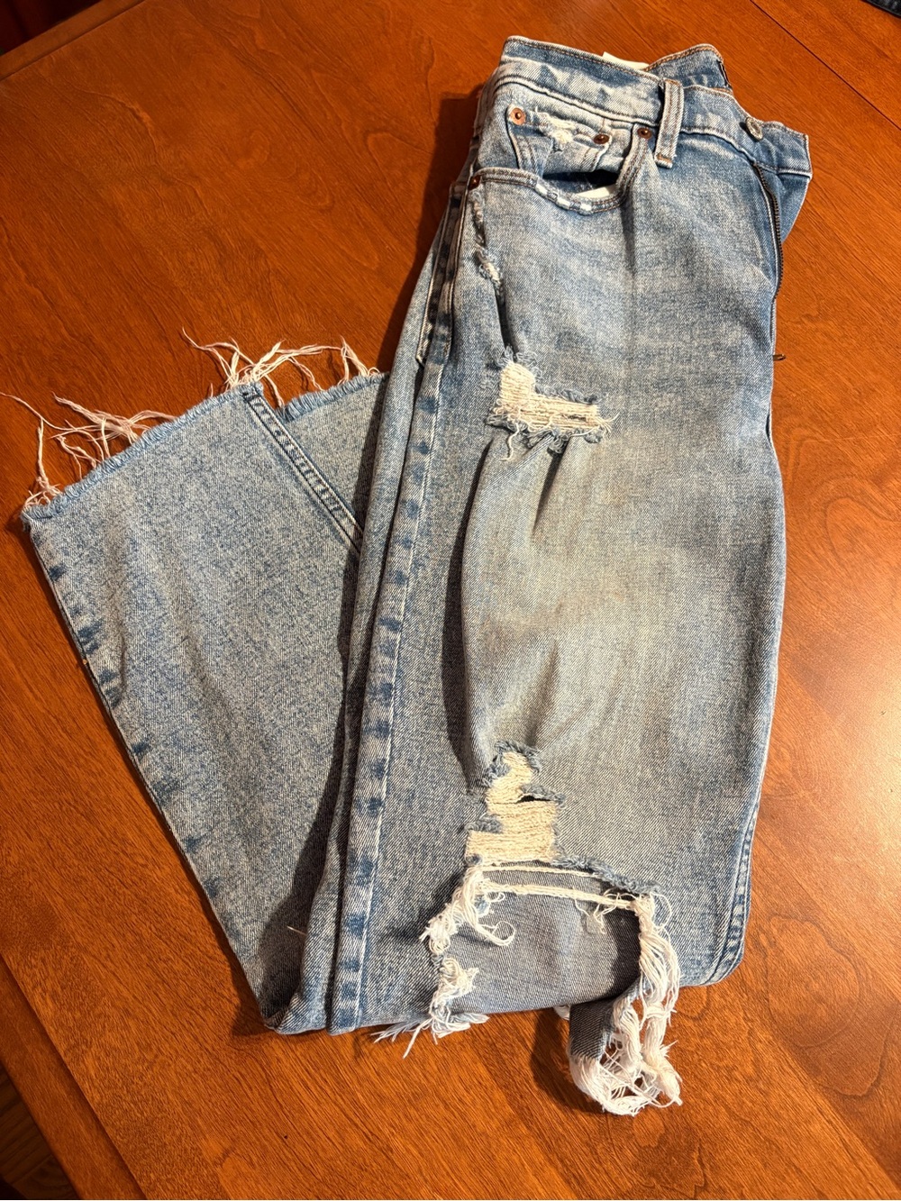 Abercrombie & Fitch Light Blue Distressed Straight Leg Jeans